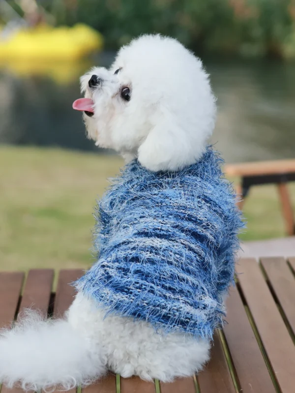 Dog clothing with buttons, easy to wear and match, thin style, spring and autumn tassel pet sweater, small and medium-sized dog - Image 5